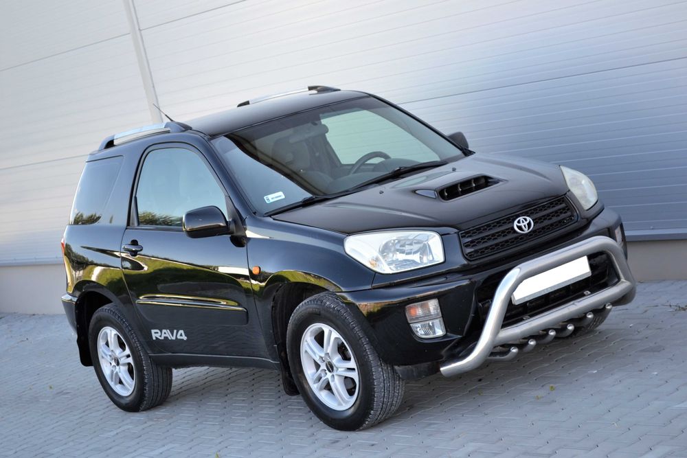Toyota RAV4 2.0D4D 116KM 4x4**Krótka**Klimatyzacja**Zarejestrowana