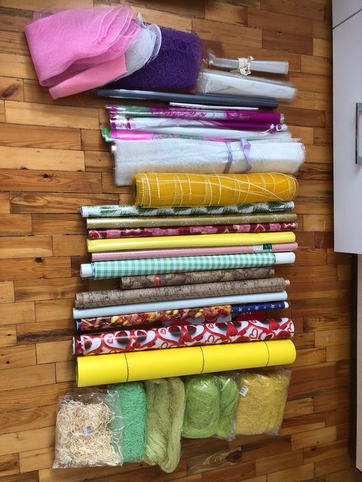 Упаковочная бумага для подарков и цветов, ленты