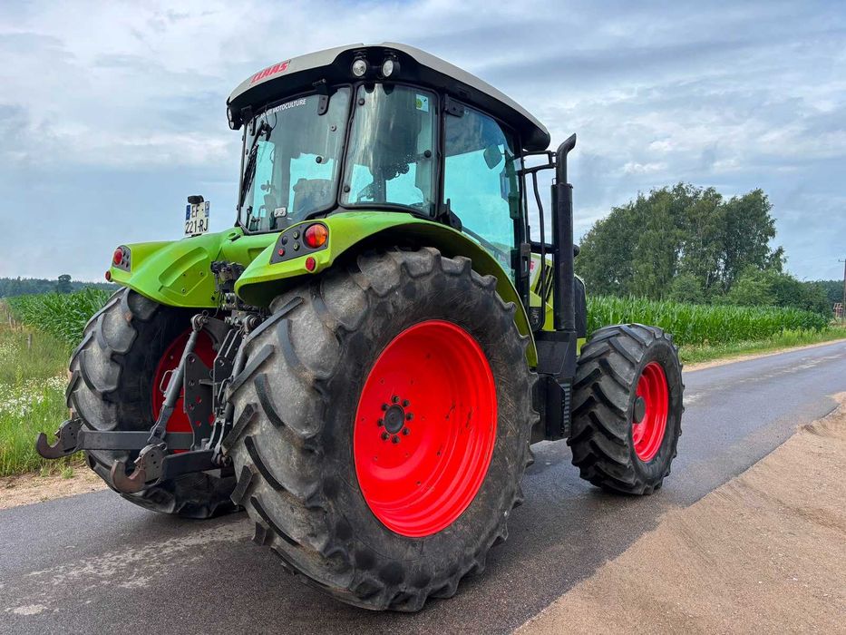 Claas Arion 450 nie Valtra