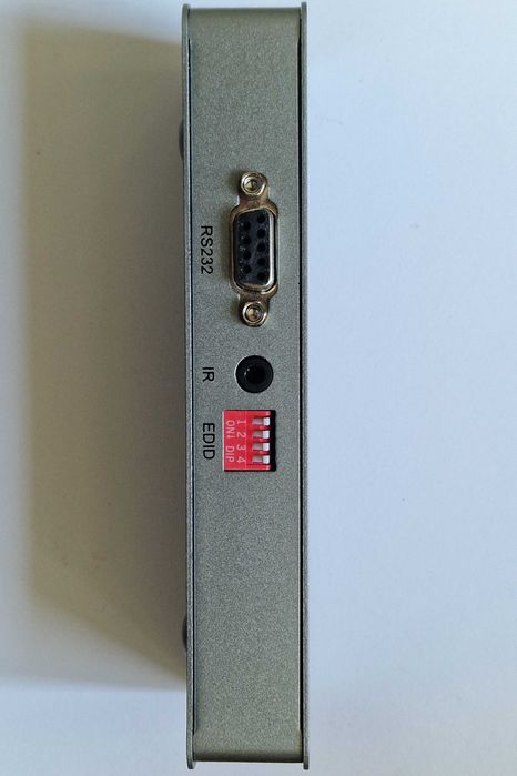 Rozdzielacz SWITCH SPLITTER -  4K HDMI Splitter 4x2