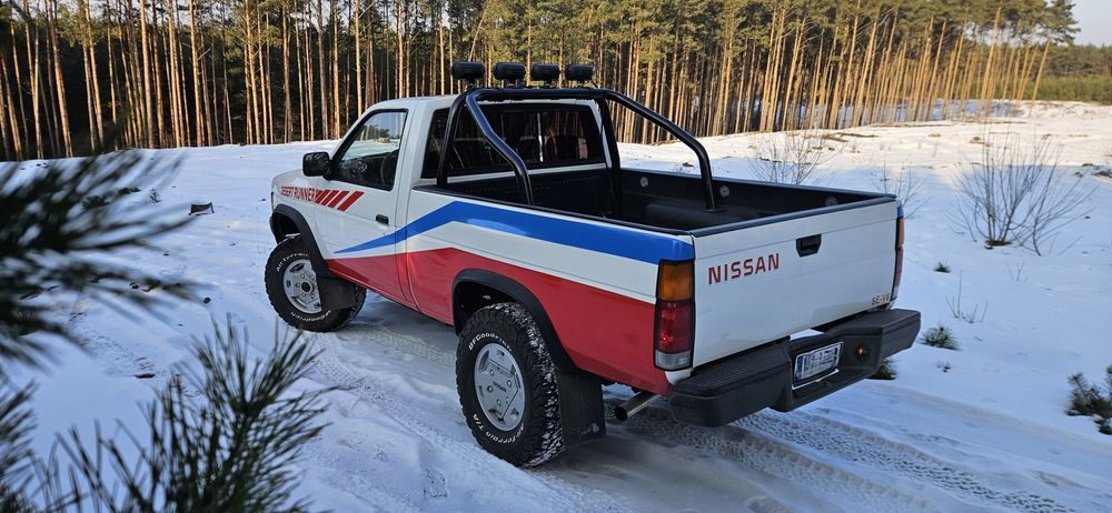 Nissan Pickup D21 4x4 3.0v6 klimatyzacja nie King Cab