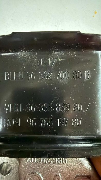 Vendo  Apoio de Motor Peugeot / Citroën 1.6 HDi (DV6)