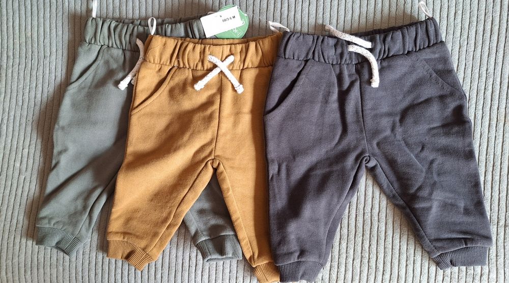 NOWE Spodenki niemowlęce C&A
