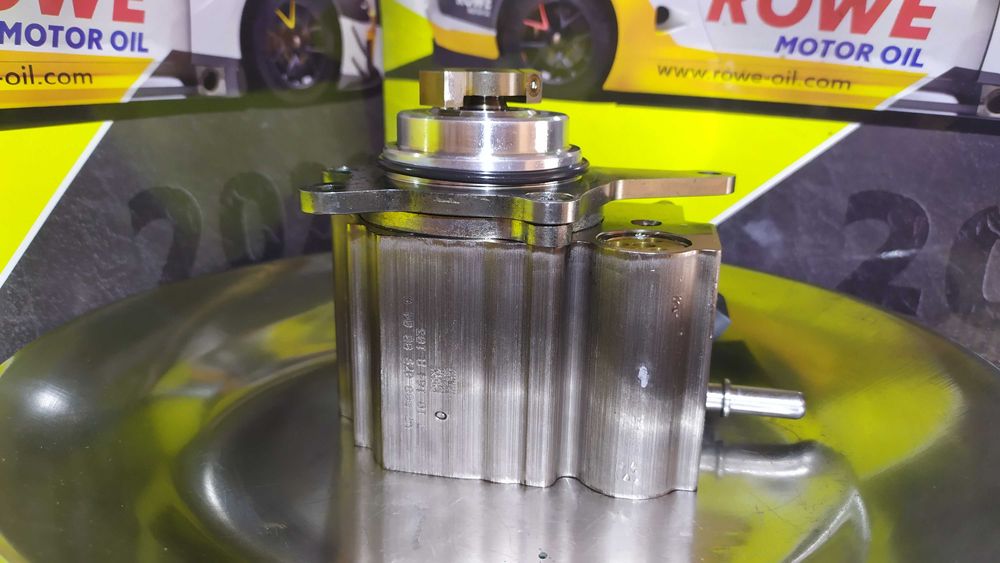 ТНВД пнвт Peugeot Пежо , Citroen Ситроен , DS ( EP6 1.6 THP)  1920LL