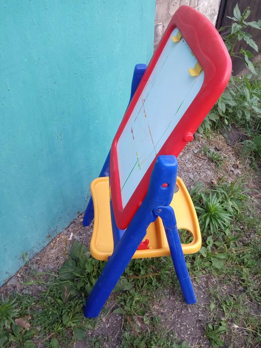 Мольберт пластиковый детский