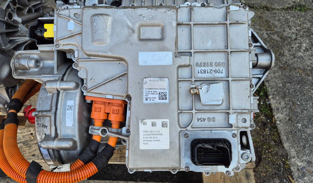 MERCEDES-BENZ Moduł System Napędowy eATS A24‍334‍030‍01