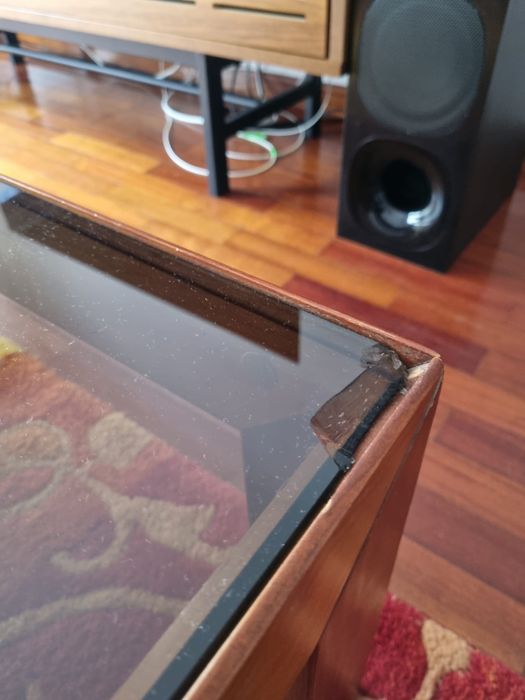 Mesa vintage em madeira maciça