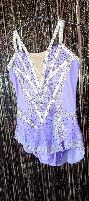 Купальники для художньої гімнастики