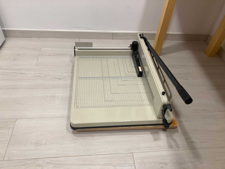 Guilhotina A3 - New Desktop All Metal 12.2in