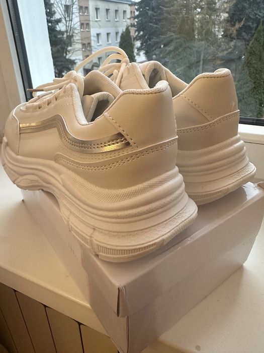 Beżowe kremowe buty adidasy sneakersy na platformie grubej podeszwie