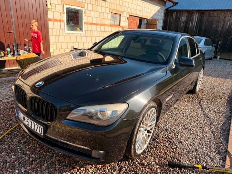 BMW Seria 7 740d xDrive