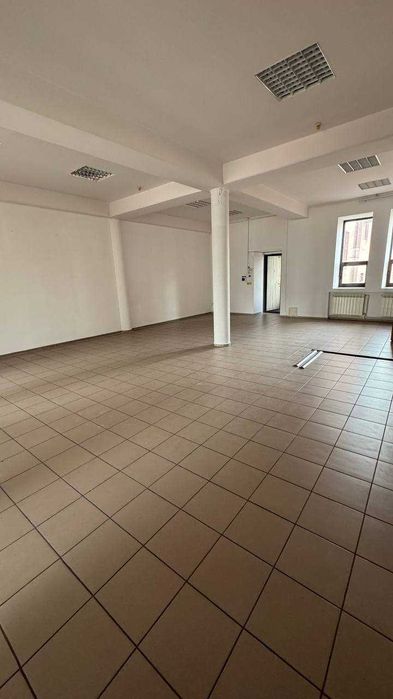 Здам в оренду комерційне приміщення в центрі Дніпра Адреса: вул. Січових Стрільців, 4а червона лінія