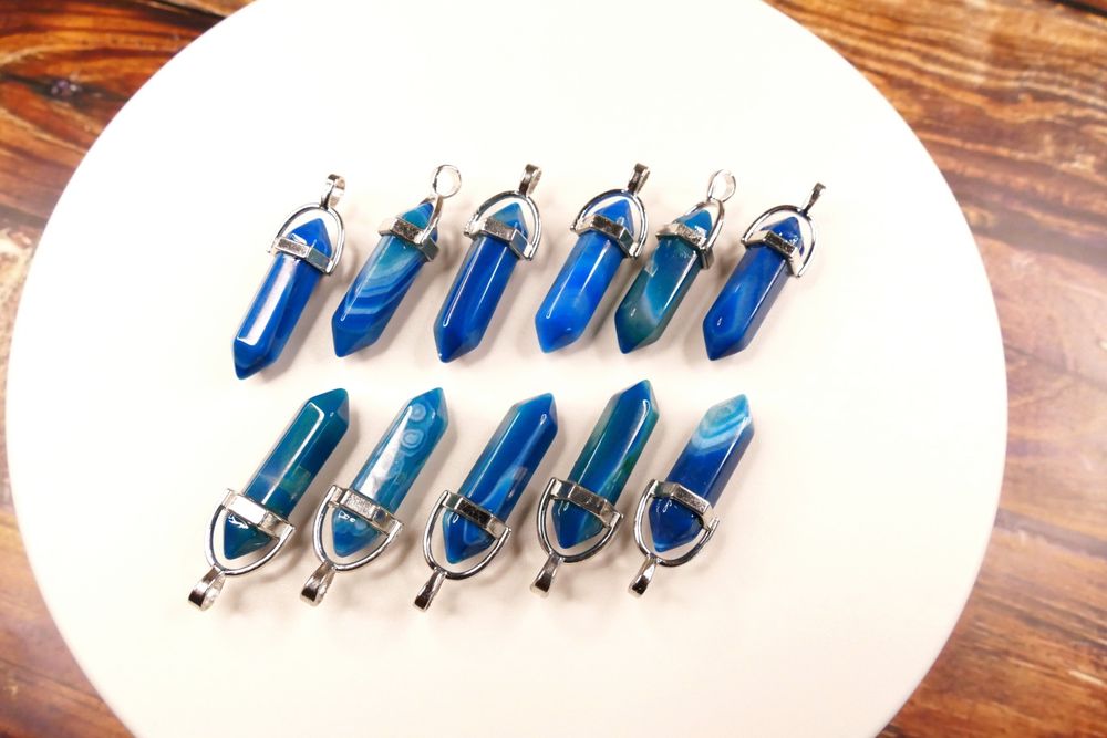 Wisiorek amulet z agatem niebieskim