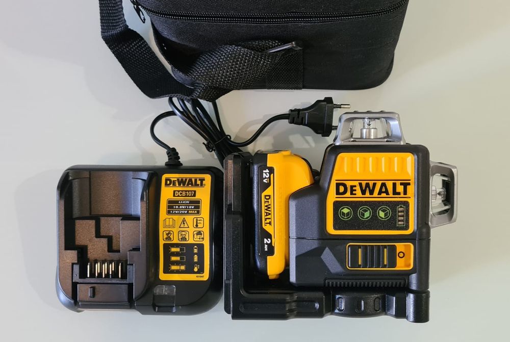Nivel Laser Dewalt novo completo com bateria e carregador