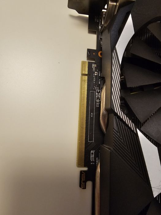 Відеокарта Rx 580 4gb   gddr5 asus