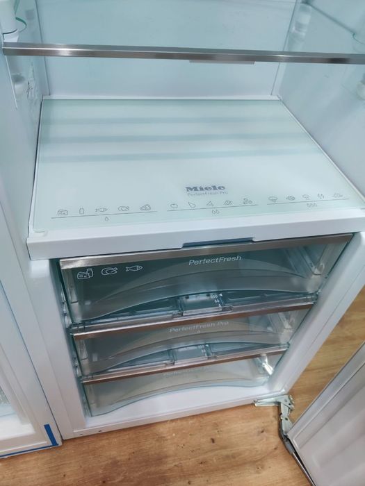 Топовий вбудований комплект Miele™! Морозилка+Холодильник. Лід.Germany