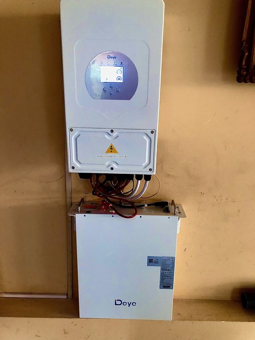 Системи безперебійного живлення під ключ/Інвертори монтаж