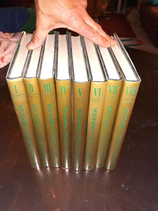 História Universal Comparada: 8 Vols, Resomnia Editores 1987