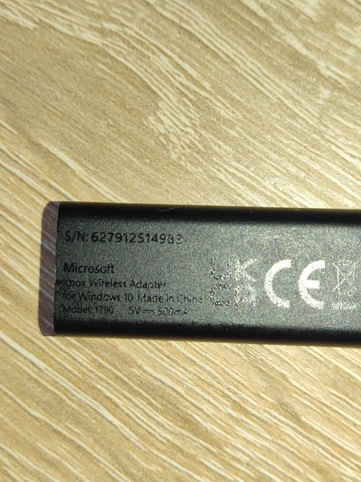 Продам Xbox Wireless Adapter для ПК