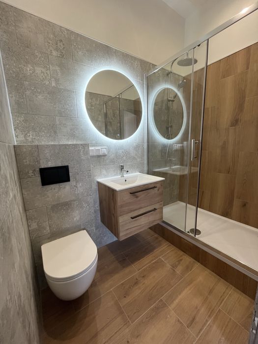 Lazienki, kafle, wykonczenia wnętrz