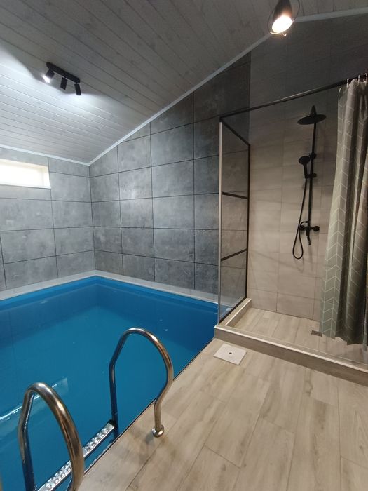 Баня на дровах, лазня, басейн