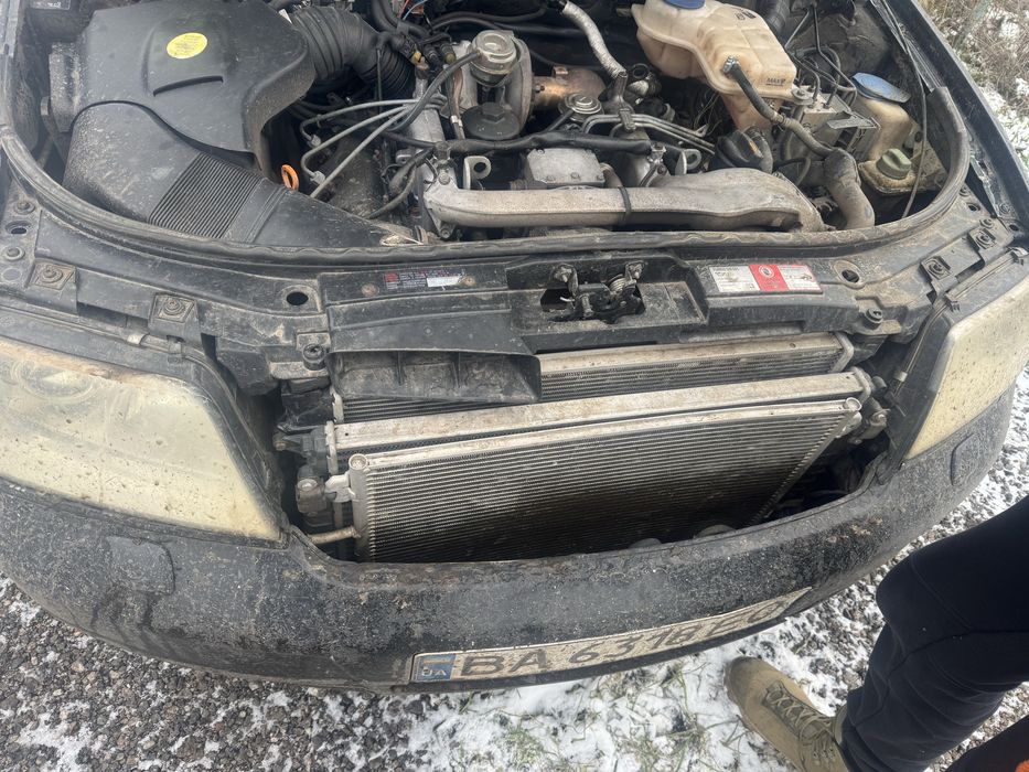 Продам Ауді та запасний кузов до неї