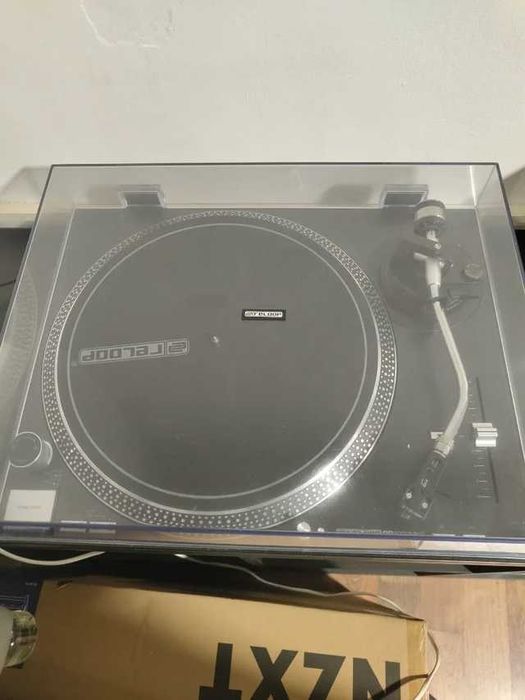 Reloop RP-4000 MK2 + Ortofon OM Black + кришка + адаптер + аудіокабель