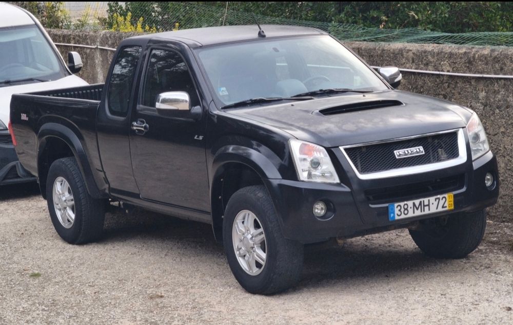 Isuzu Dmax 4x4 king cab Nacional 160cvs foto 3