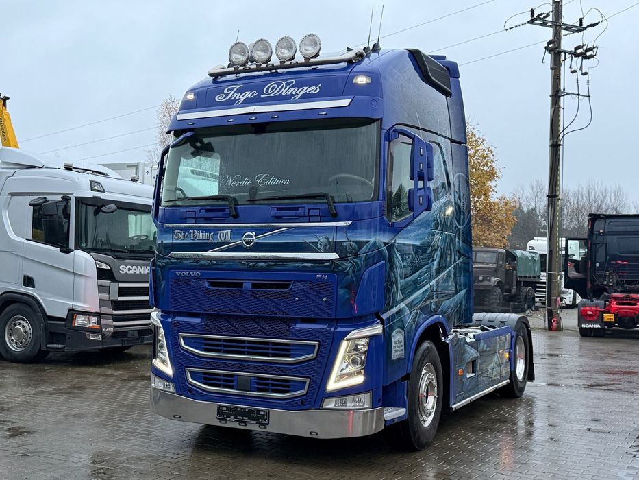 Volvo 540 XL z Niemiec aerograf TV Show Truck pełne wyposażenie skóry  540 XL z Niemiec aerograf TV Show Truck pełne wyposażenie skóry