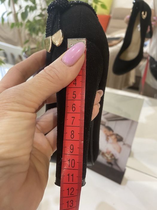 Чорні туфлі на каблуку Linnin shoes 39 розмір