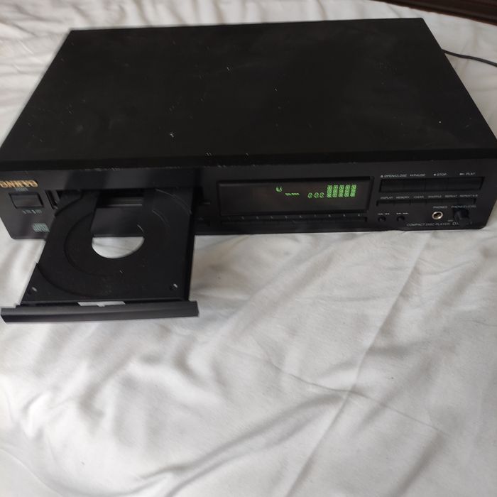 CD проигрыватель Онкай