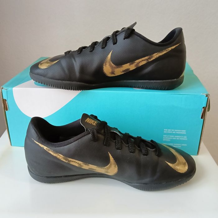 Футзалки 37/38 Nike Originals /кроссовки, копочки