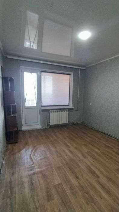 Продаж 3 кімнатної квартири КАРАЧУНИ