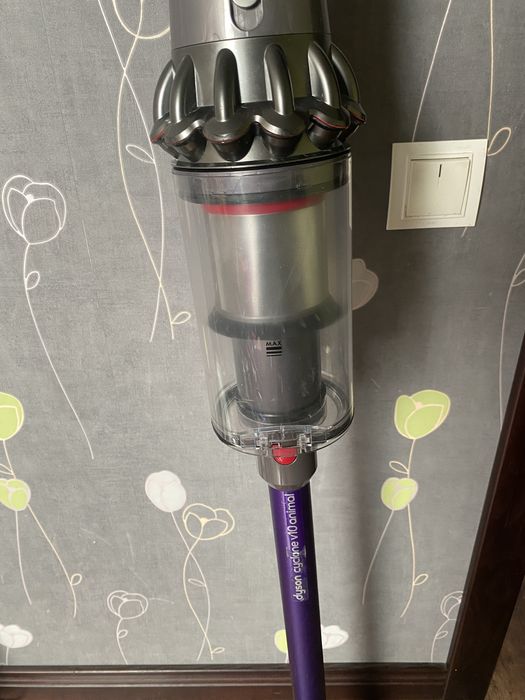 Аккумуляторный пылесос Dyson V10 Absolute