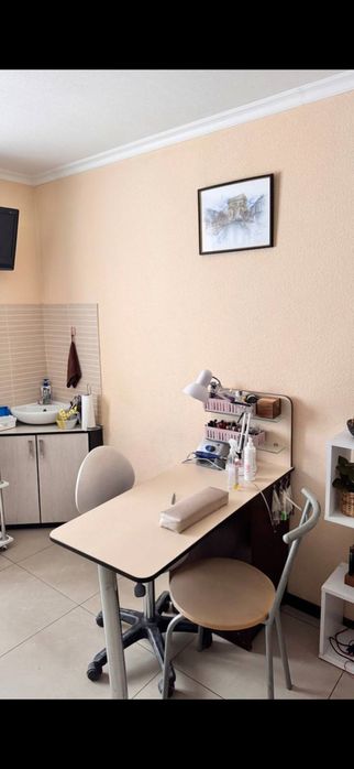 Продам помещение под салон красоты,стоматология,Левобережный 3 пр.Мира