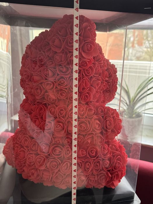 Dekoracyjny miś z serduszkiem