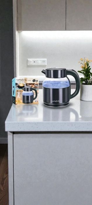 Якість супер. Електричний чайник Luma Bella