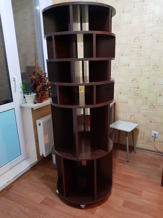 відкритий шкаф для взуття