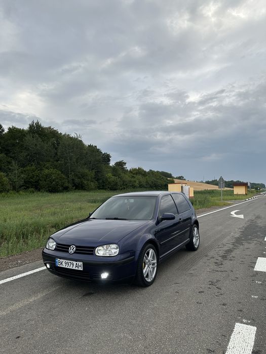 Продам Golf 4 1.4