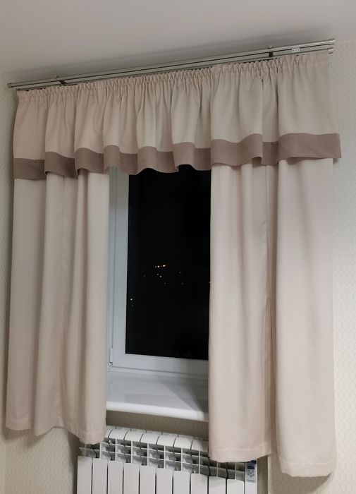 Штори ламбрекен на кухню короткі тюль гардина квіти