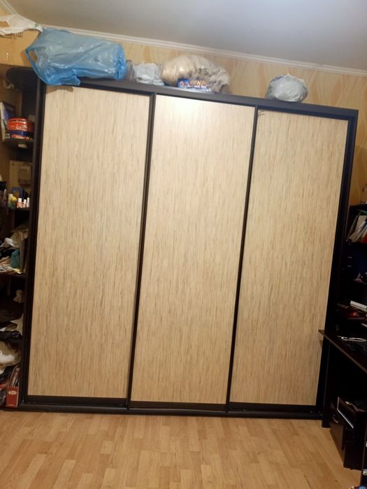 СРОЧНО!!! Большой шкаф купе.