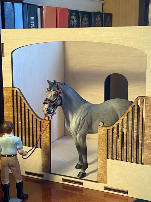 Стойла для коней Шляйх/ Подарункові набори/ коні Schleich, CollectА