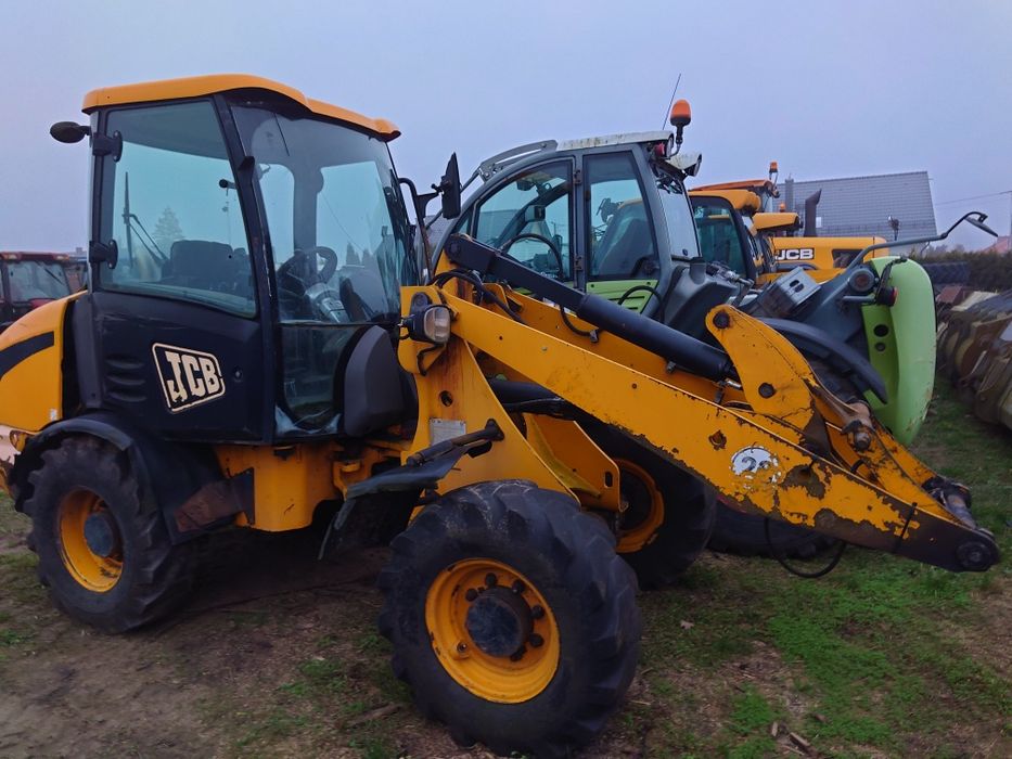 Ładowarka JCB 406 rok 2010 uszkodzony silnik