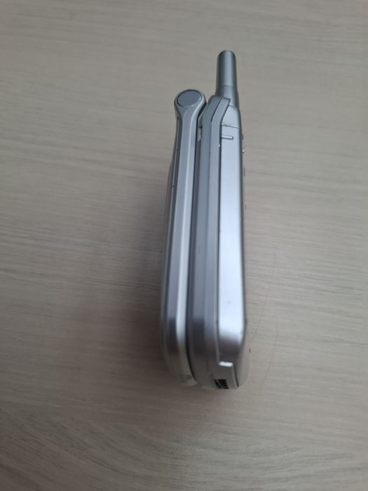 Lg 8120 telefon klapka
