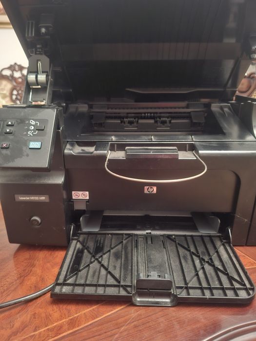 Принтер HP laser jet m1132