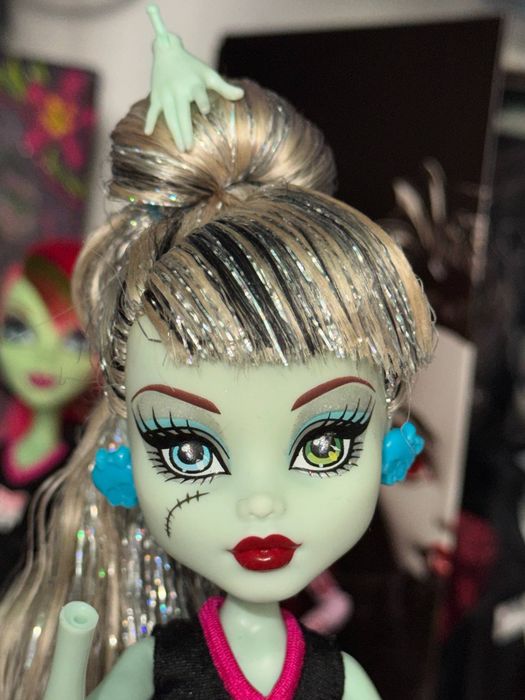 лялька монстер хай Френкі Штейн
