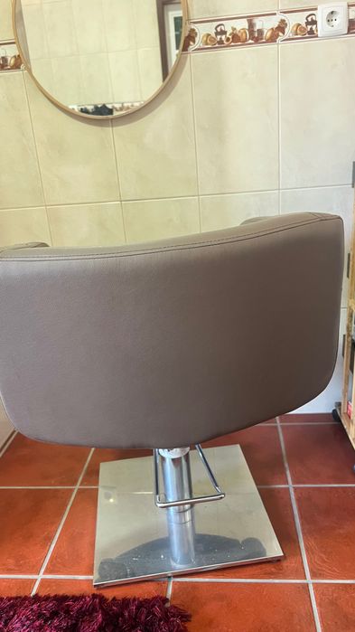 Rampa de lavagem cabelo e cadeira hidráulica