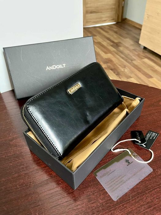 Damski czarny skórzany portfel z blokadą kart RFID ANDOILT