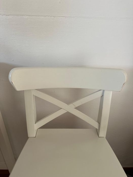 Ilha de cozinha IKEA TORNVIKEN – branco-bege/ carvalho  com 2 cadeiras ROSENTORP