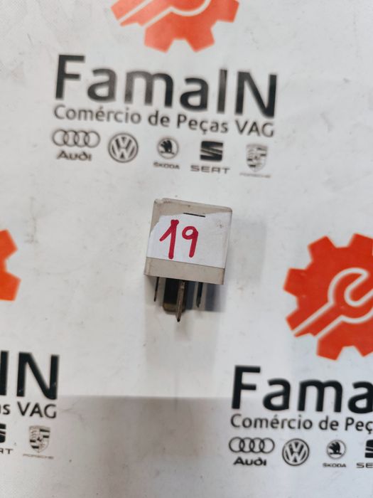 Relé AUDI A4 B7 AUDI A4 B7